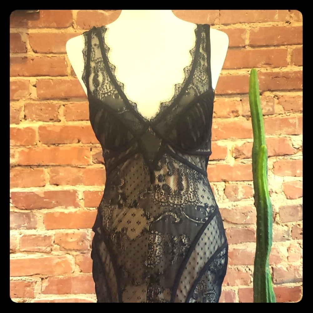 Sexy Bebe Black Lace Dress